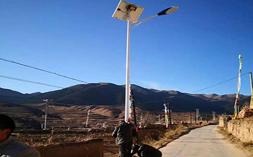 七里河智慧路灯安装必备设计要素：打造高效智能的城市照明系统